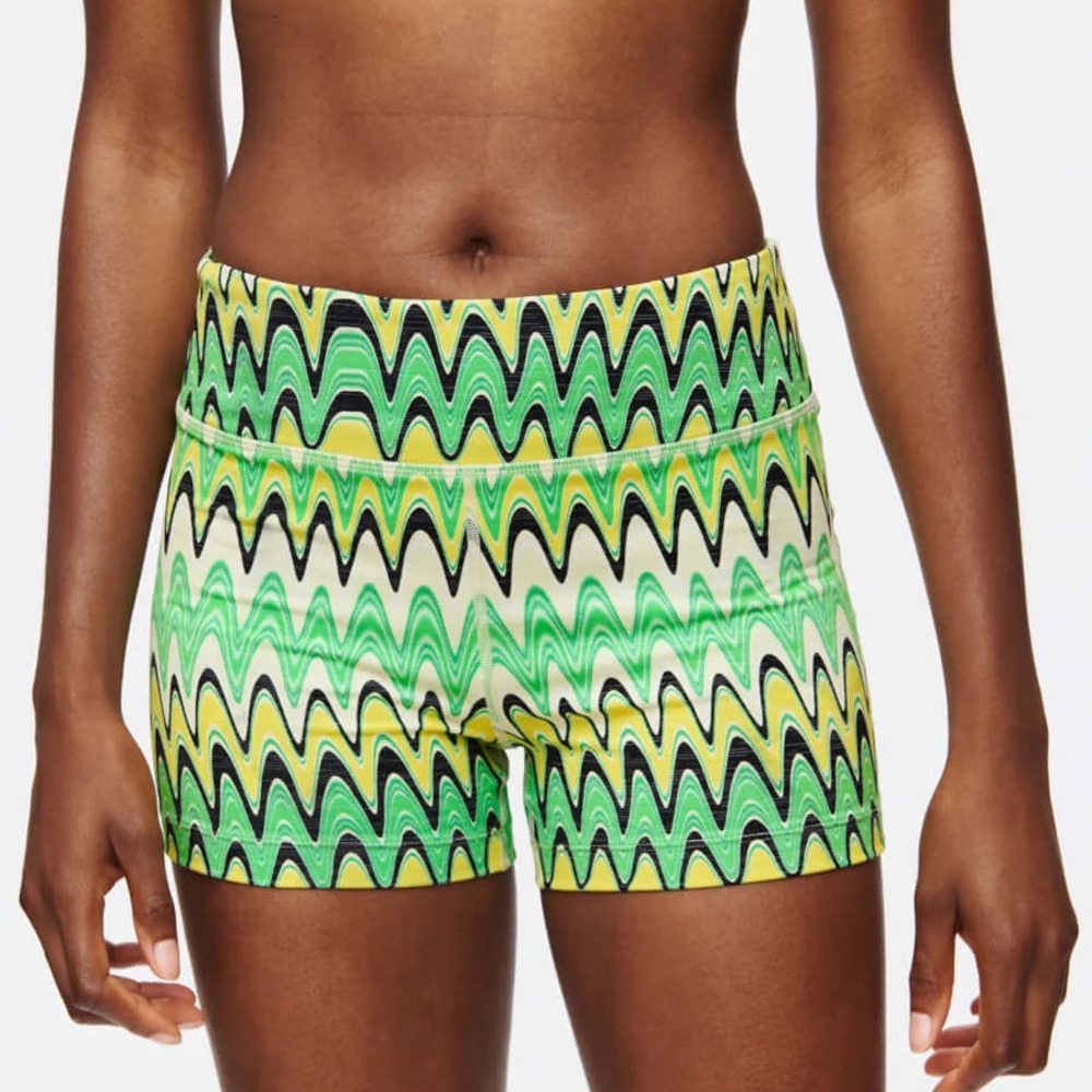Outdoor Voices TechSweat 3” Short Joggy Green Helios Size Medium